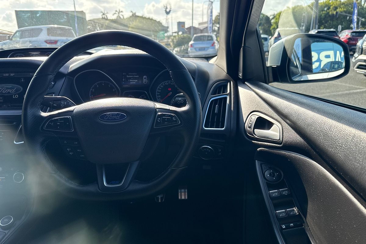 2016 Ford Focus RS LZ