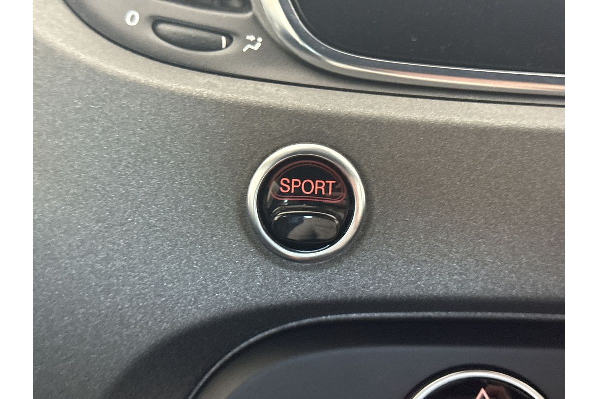 2019 Abarth 595 Competizione Series 4