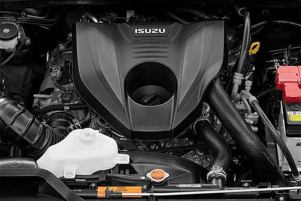 2025 Isuzu D-MAX X-TERRAIN 4X4