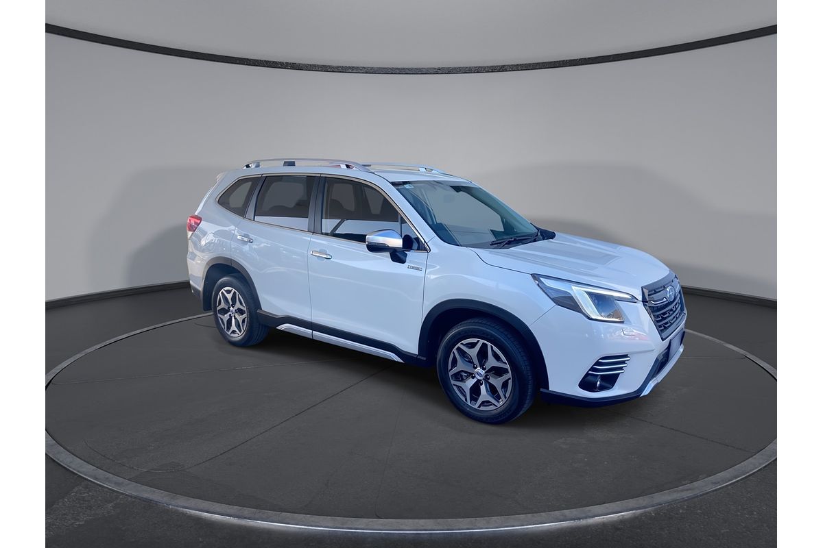 2022 Subaru Forester Hybrid L S5