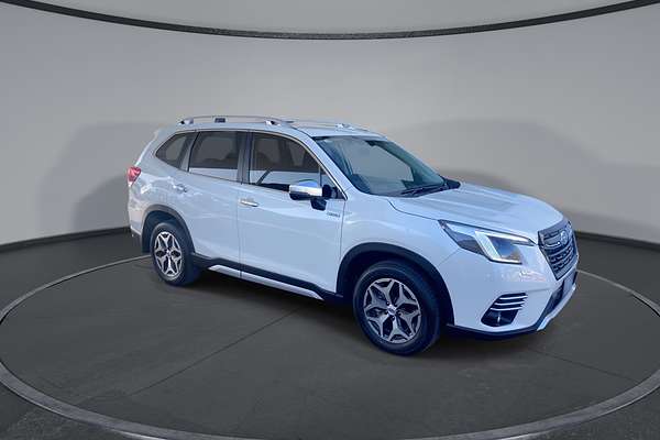 2022 Subaru Forester Hybrid L S5