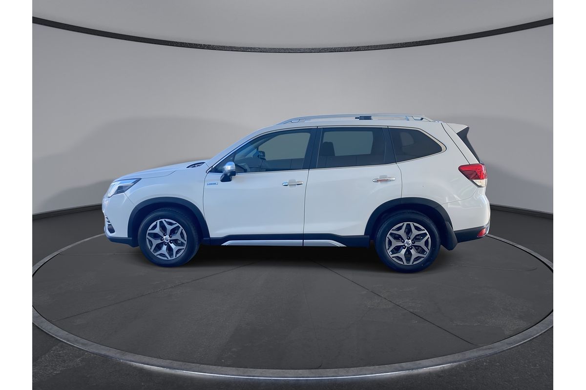 2022 Subaru Forester Hybrid L S5