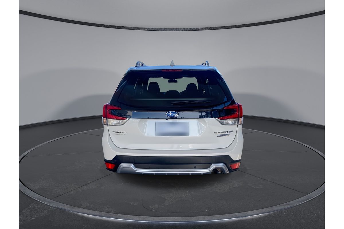 2022 Subaru Forester Hybrid L S5