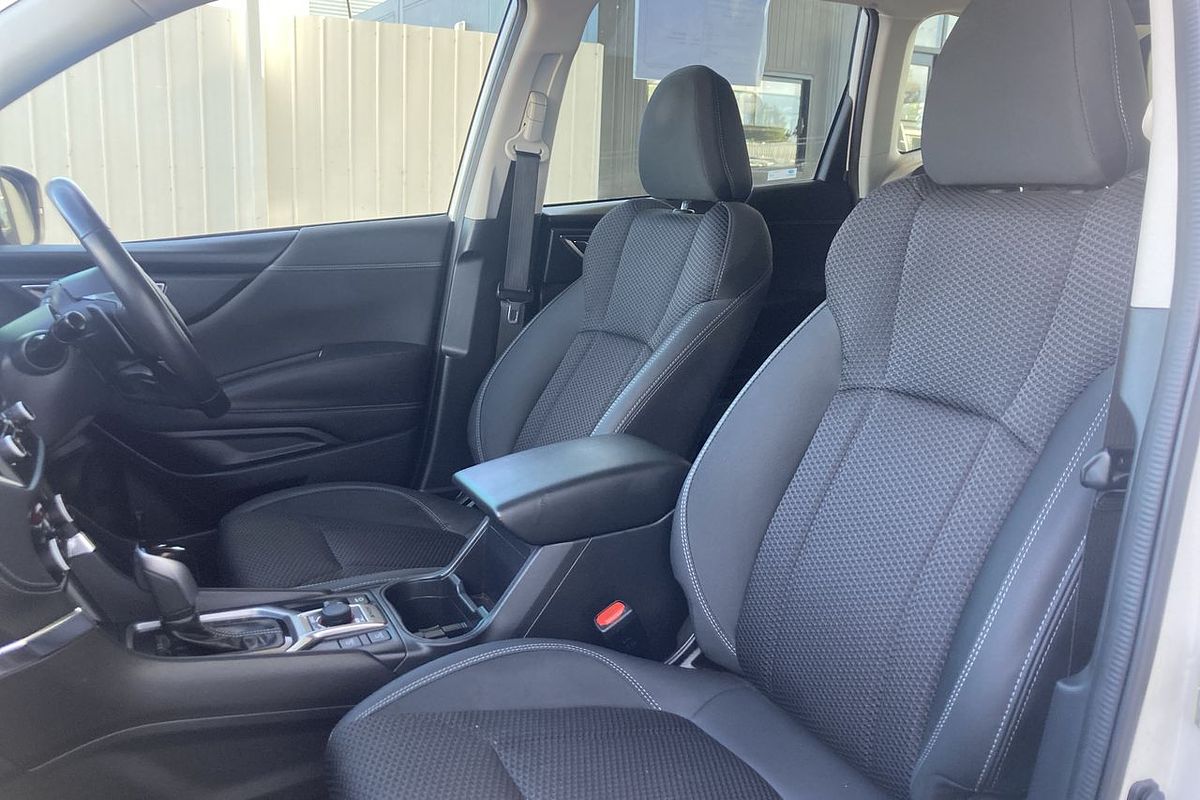2022 Subaru Forester Hybrid L S5