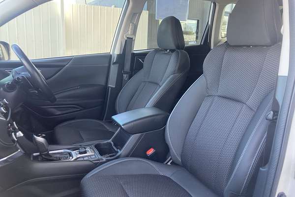 2022 Subaru Forester Hybrid L S5