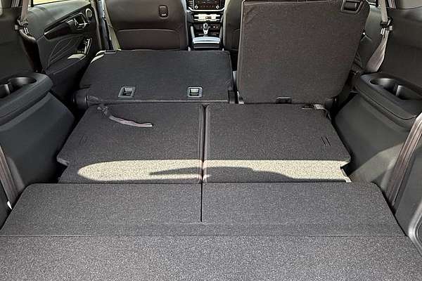 2025 Isuzu MU-X LS-T