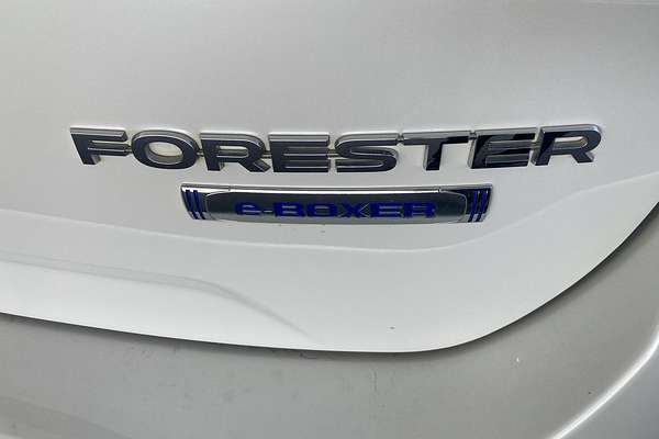 2022 Subaru Forester Hybrid L S5