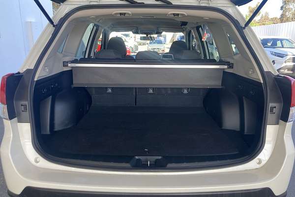 2022 Subaru Forester Hybrid L S5