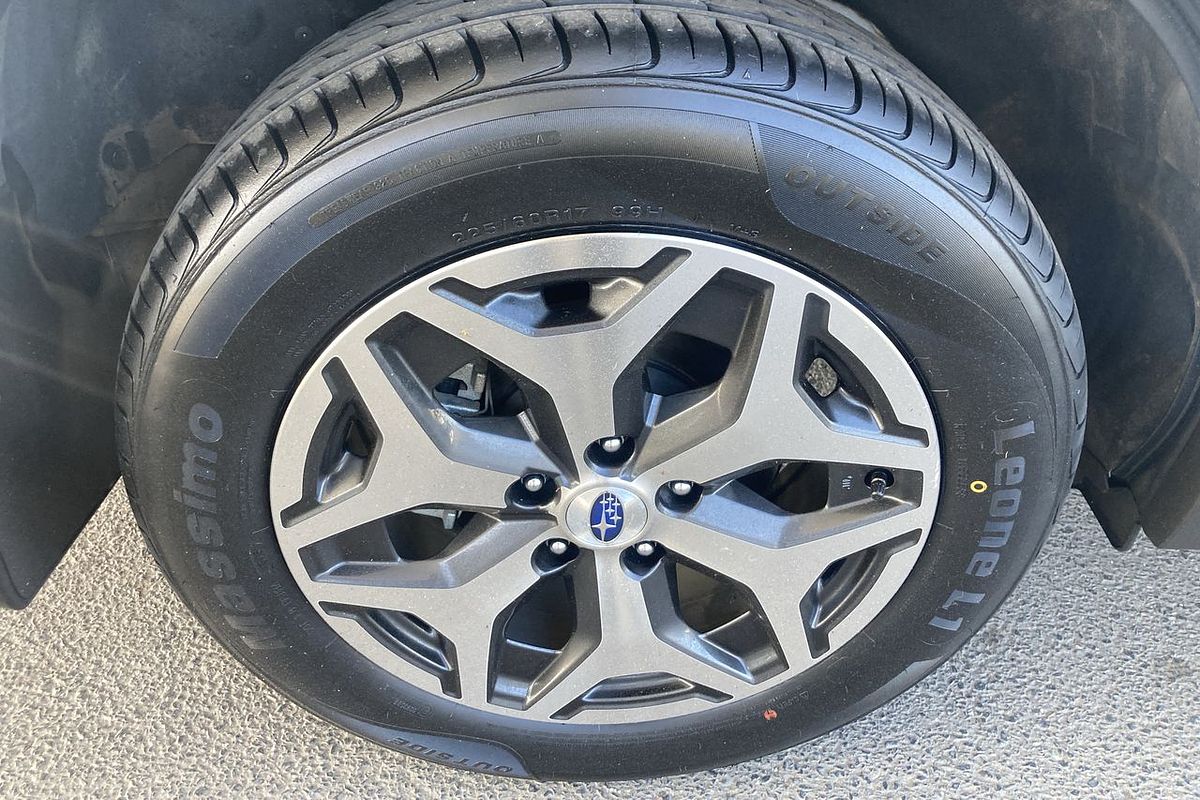 2022 Subaru Forester Hybrid L S5
