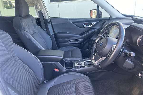 2022 Subaru Forester Hybrid L S5