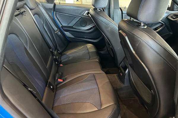 2023 BMW 2 Series 220i M Sport F44