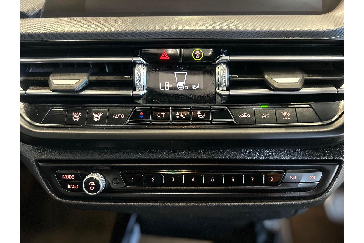 2023 BMW 2 Series 220i M Sport F44
