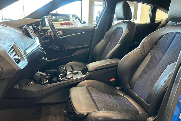 2023 BMW 2 Series 220i M Sport F44