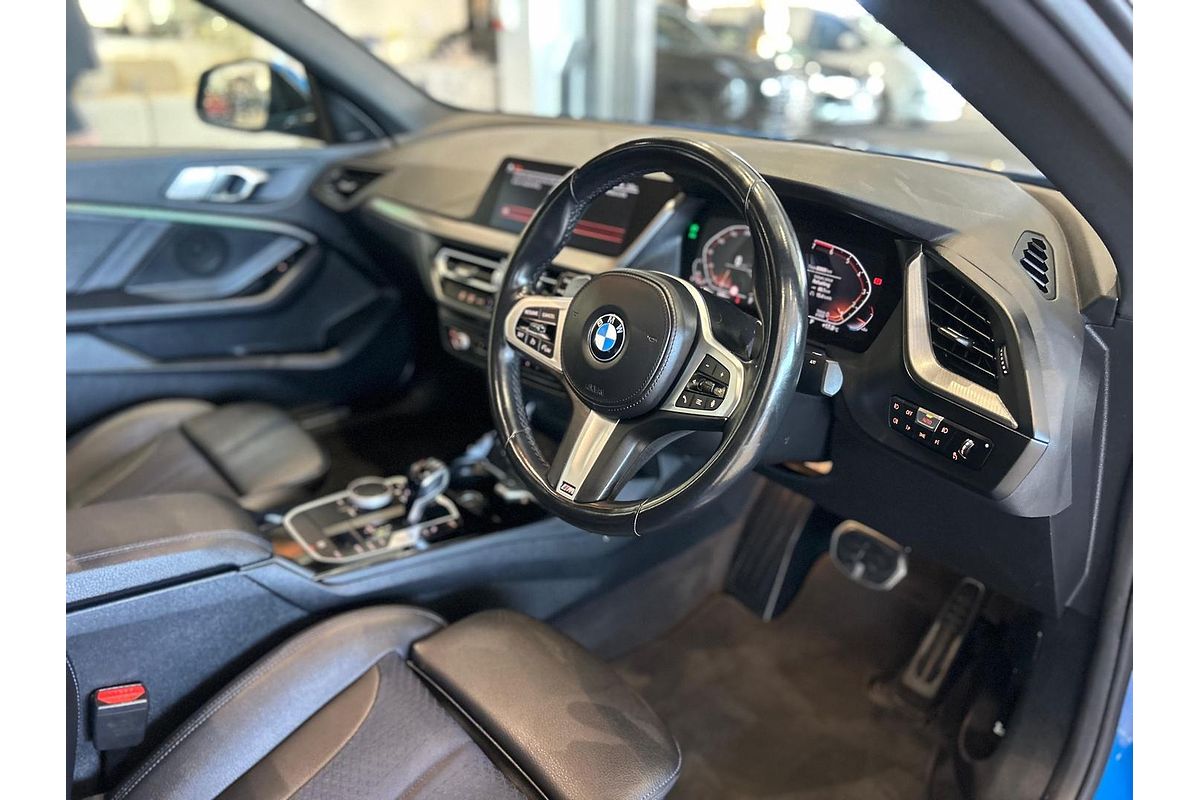 2023 BMW 2 Series 220i M Sport F44
