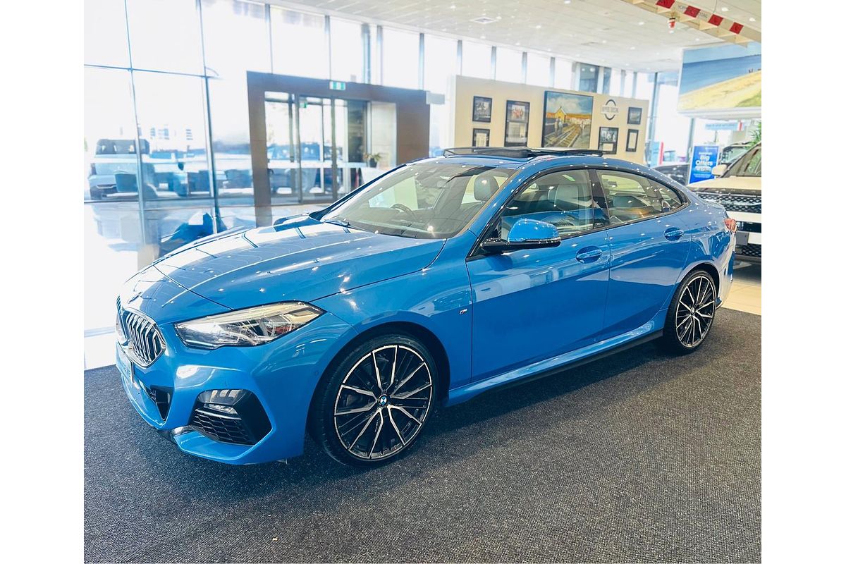 2023 BMW 2 Series 220i M Sport F44