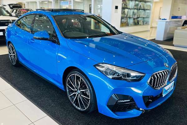 2023 BMW 2 Series 220i M Sport F44