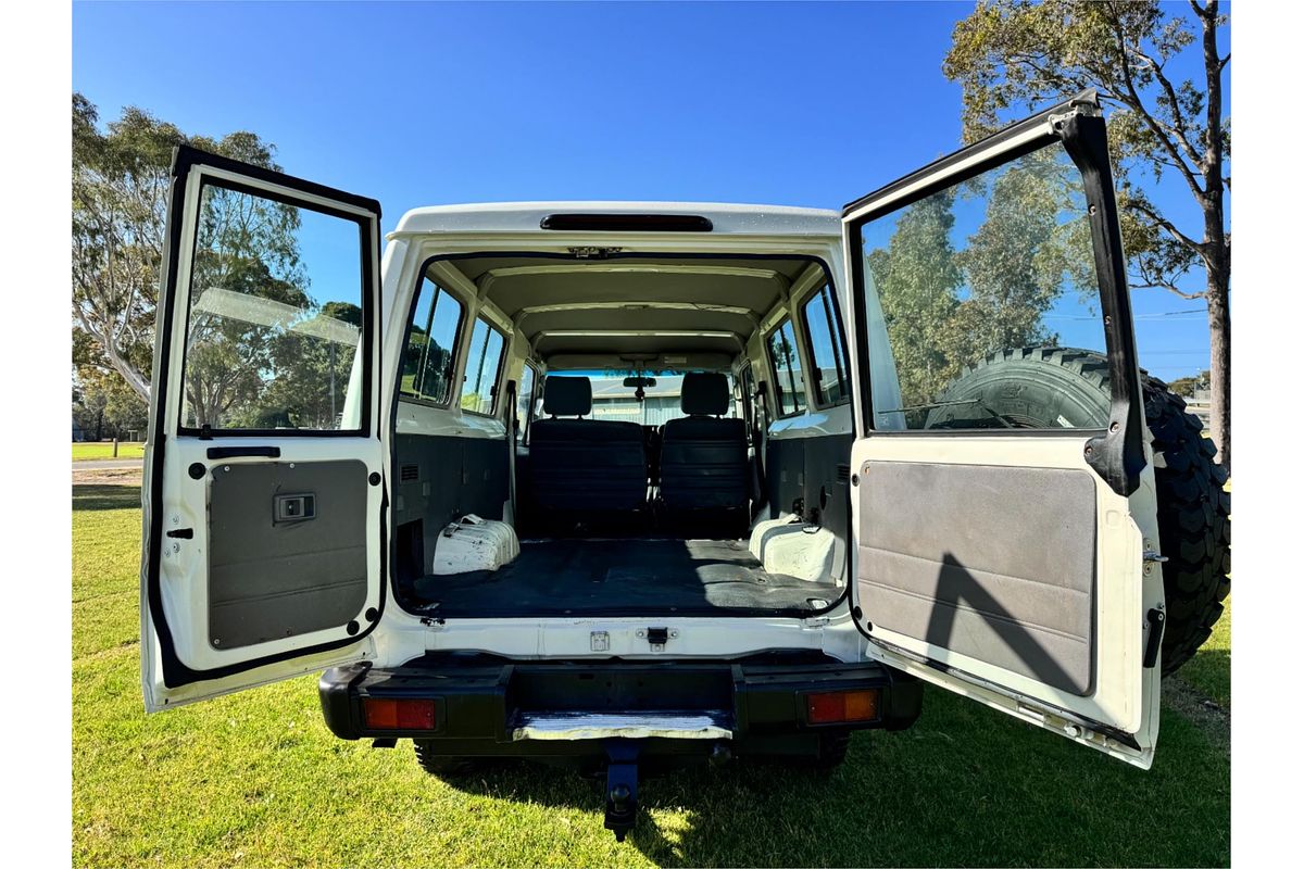 2013 Toyota Landcruiser WORKMATE (4x4) 11 SEAT VDJ78R MY12 UPDATE