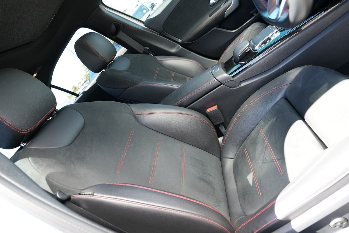2019 Mercedes-Benz A-Class A200 V177
