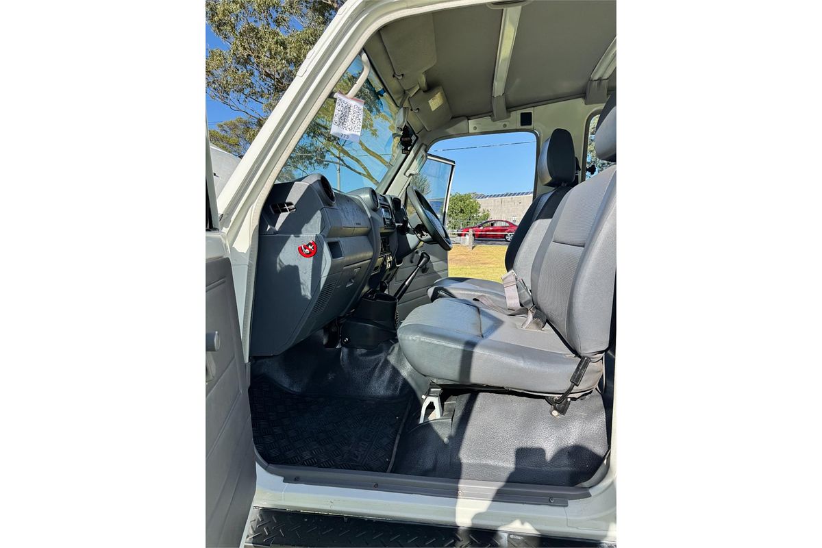 2013 Toyota Landcruiser WORKMATE (4x4) 11 SEAT VDJ78R MY12 UPDATE