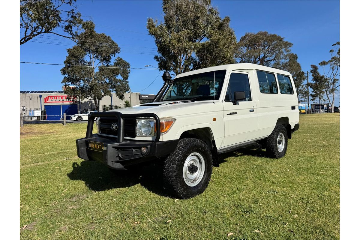 2013 Toyota Landcruiser WORKMATE (4x4) 11 SEAT VDJ78R MY12 UPDATE