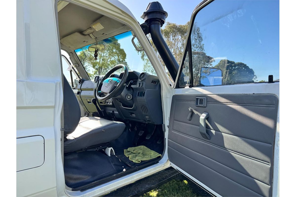 2013 Toyota Landcruiser WORKMATE (4x4) 11 SEAT VDJ78R MY12 UPDATE