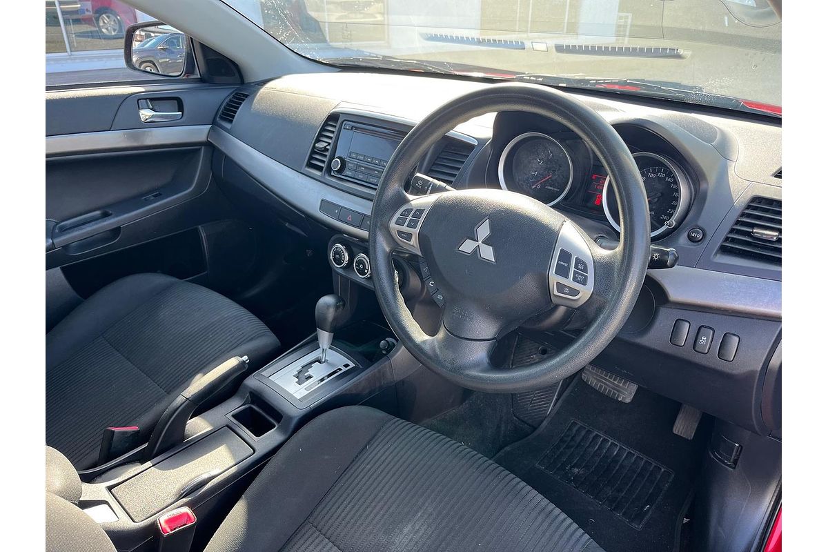2014 Mitsubishi Lancer ES CJ