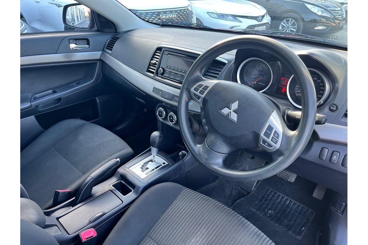 2014 Mitsubishi Lancer ES CJ