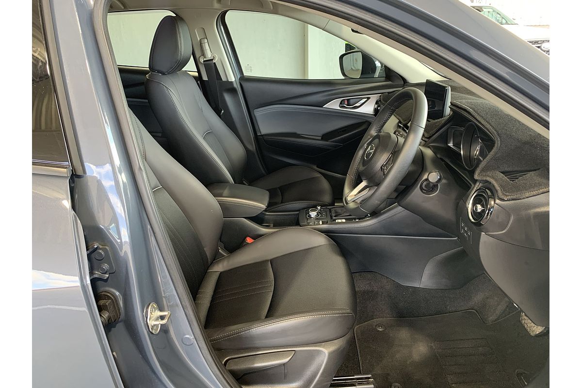 2022 Mazda CX-3 sTouring DK