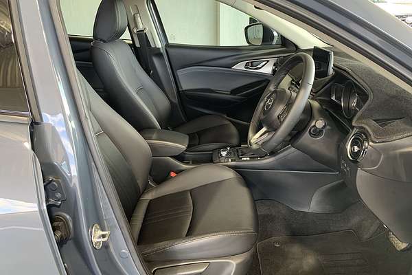 2022 Mazda CX-3 sTouring DK