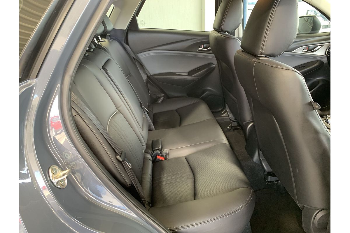 2022 Mazda CX-3 sTouring DK