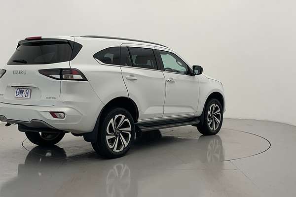 2021 Isuzu MU-X LS-T