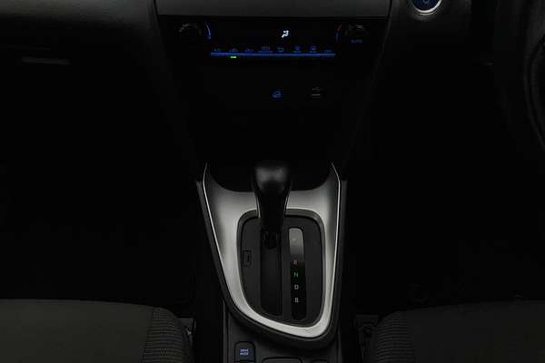 2022 Toyota YARIS CROSS GX HYBRID (AWD) MXPJ15R