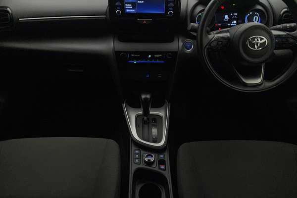 2022 Toyota YARIS CROSS GX HYBRID (AWD) MXPJ15R
