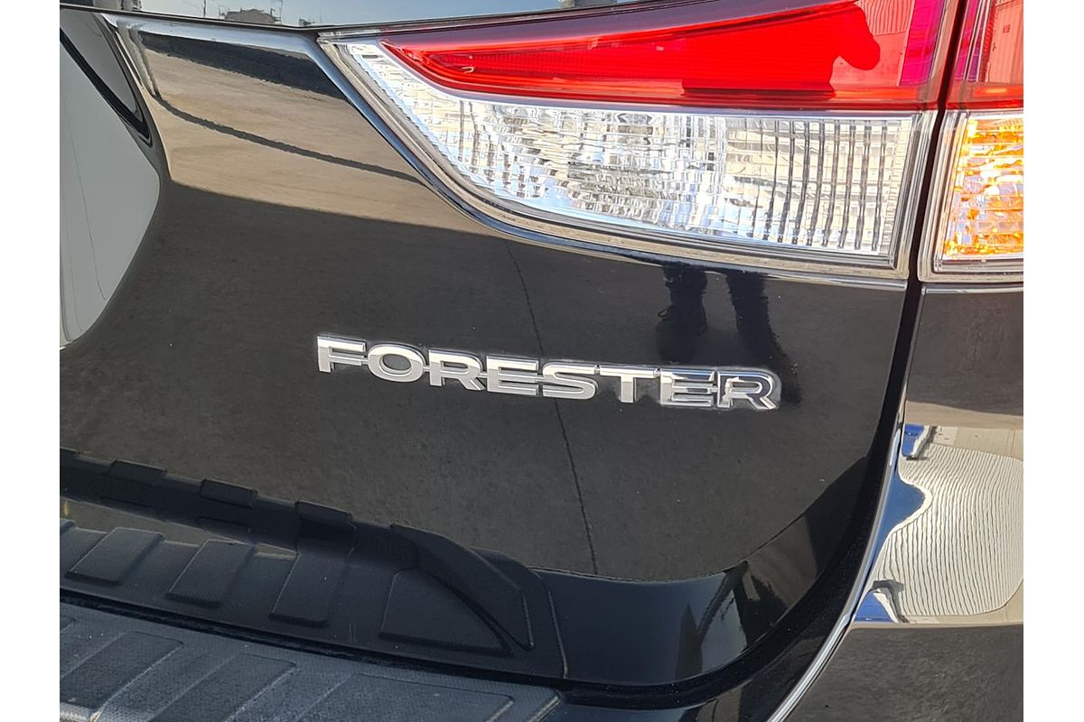 2019 Subaru Forester 2.5i-S S5