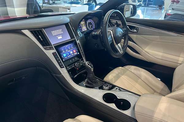 2019 INFINITI Q60 Red Sport V37