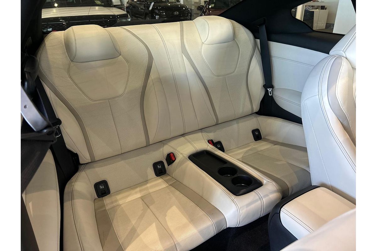 2019 INFINITI Q60 Red Sport V37