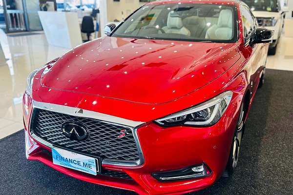 2019 INFINITI Q60 Red Sport V37