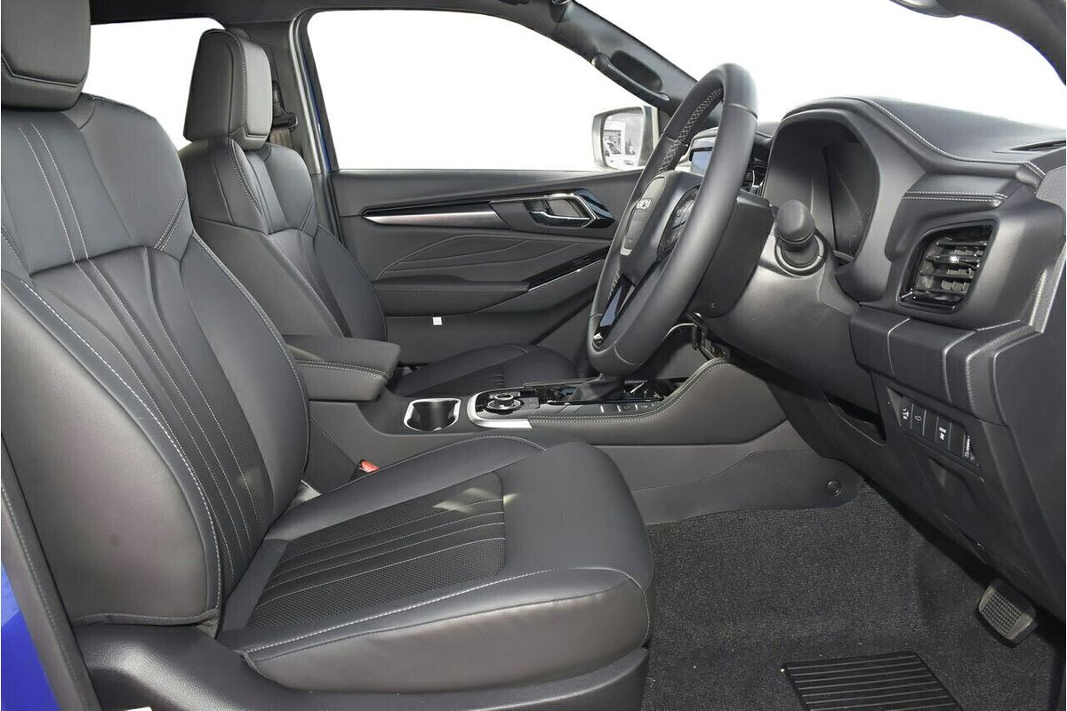 2025 Isuzu MU-X LS-T