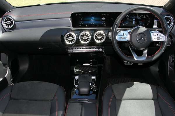 2020 Mercedes-Benz CLA-Class CLA200 C118