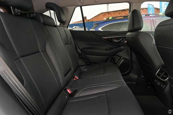 2025 Subaru Outback AWD Touring 6GEN