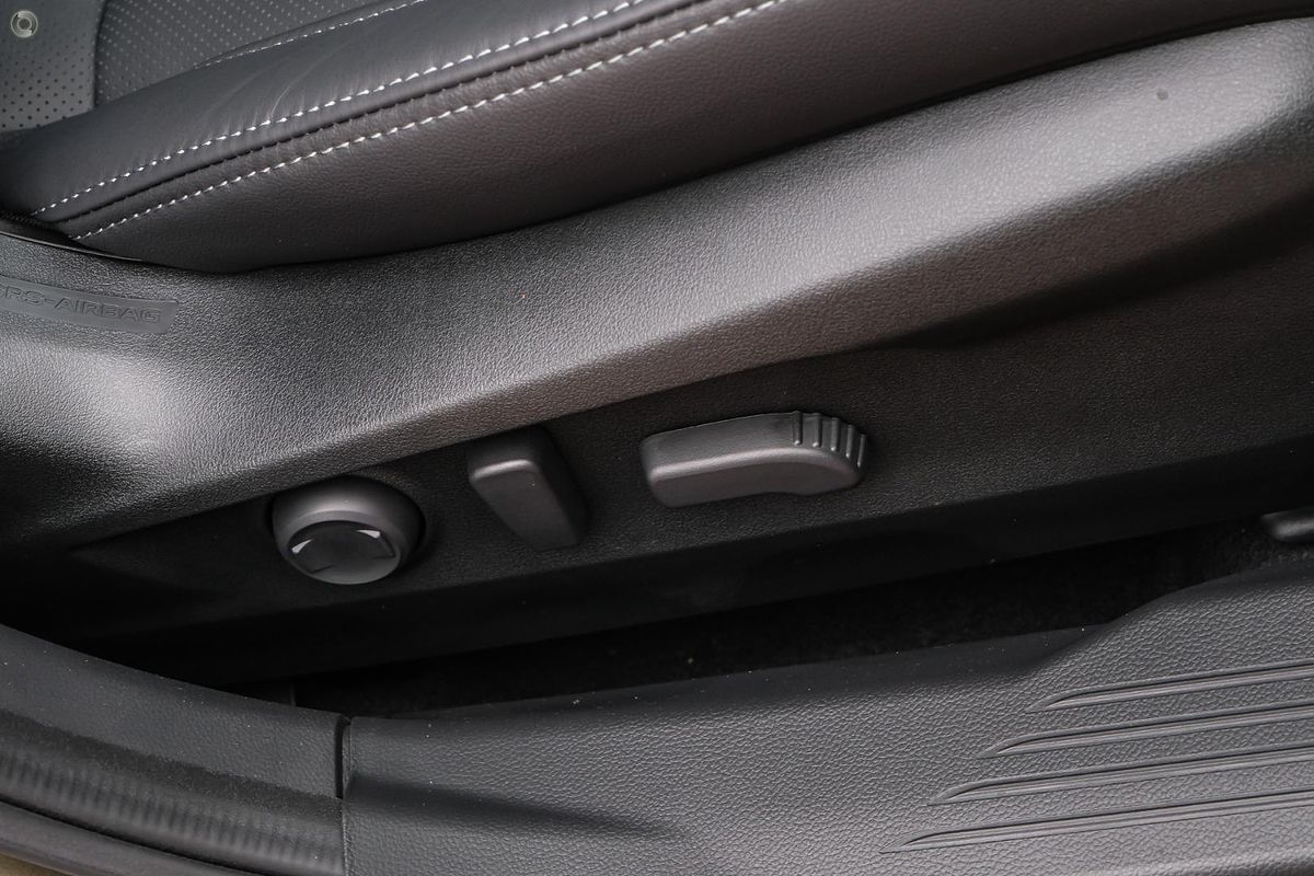 2025 Subaru Outback AWD Touring 6GEN