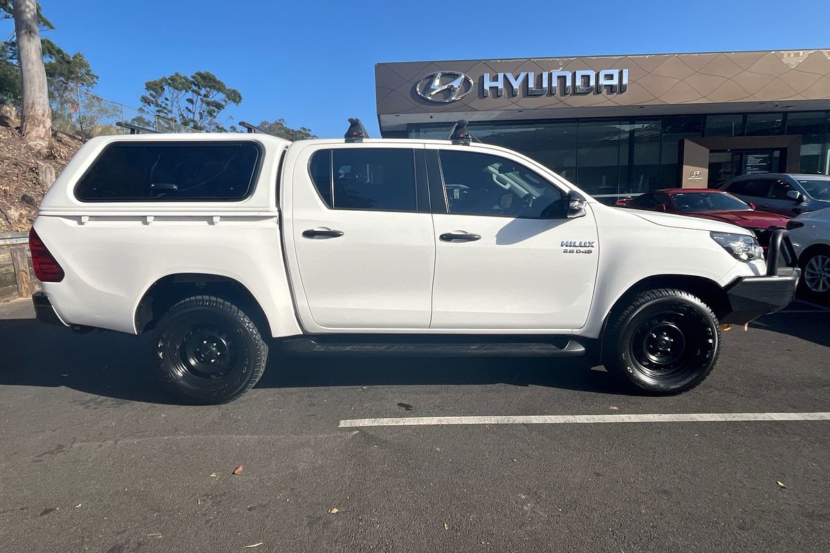 2020 Toyota Hilux SR GUN126R 4X4