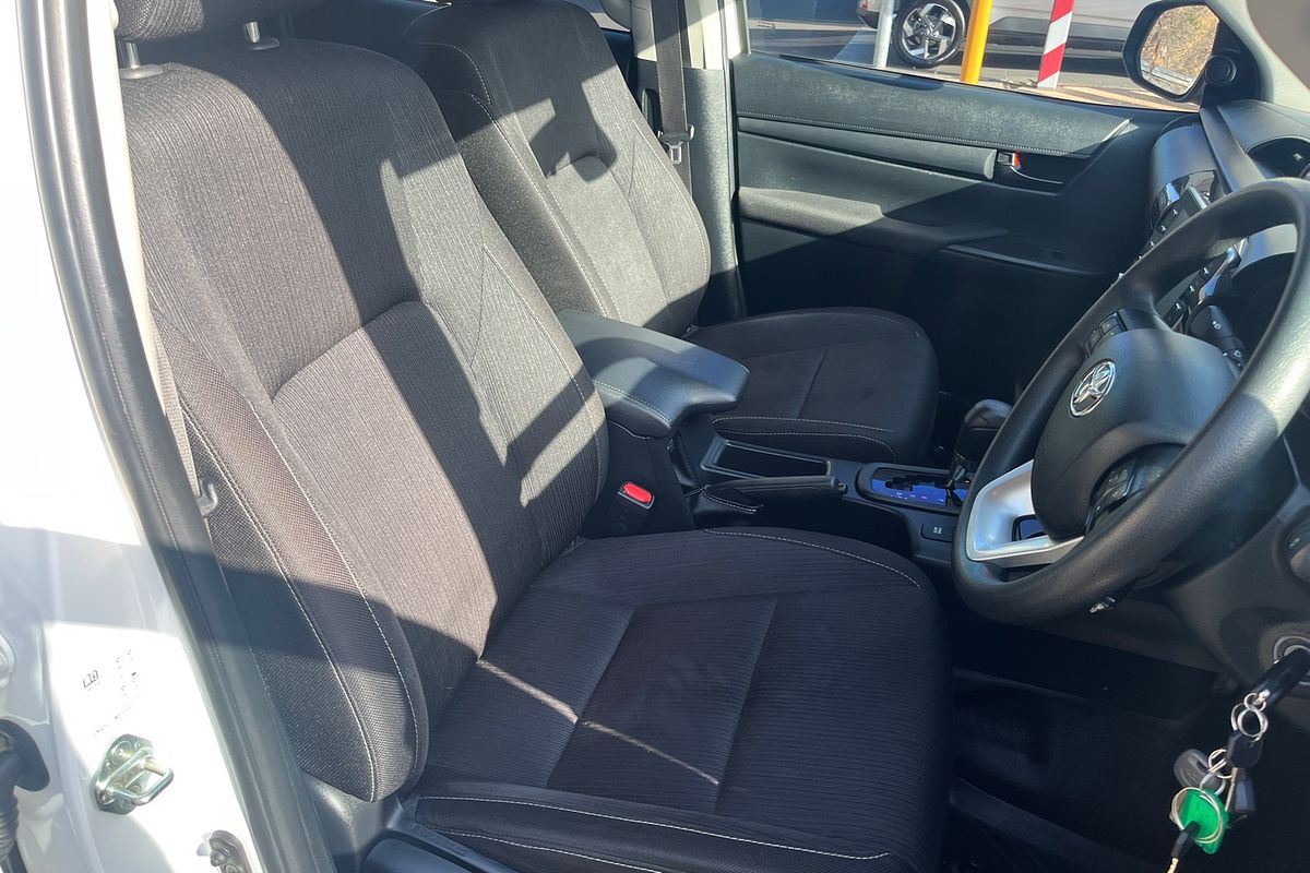 2020 Toyota Hilux SR GUN126R 4X4