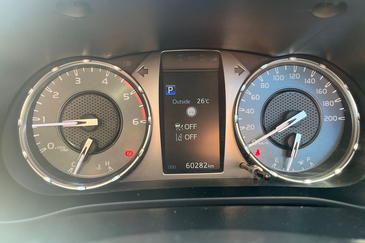 2020 Toyota Hilux SR GUN126R 4X4