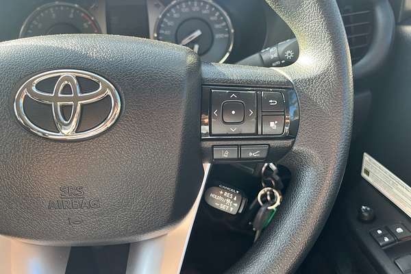 2020 Toyota Hilux SR GUN126R 4X4