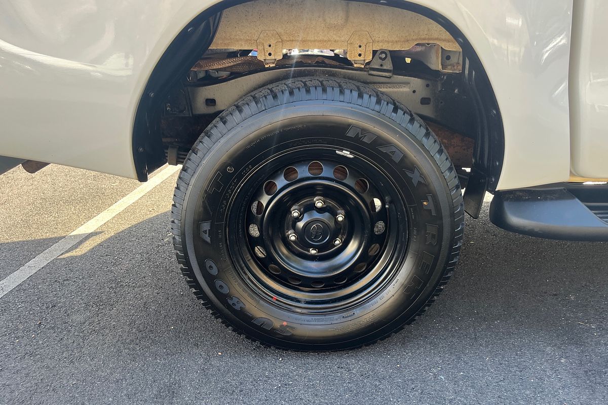 2020 Toyota Hilux SR GUN126R 4X4