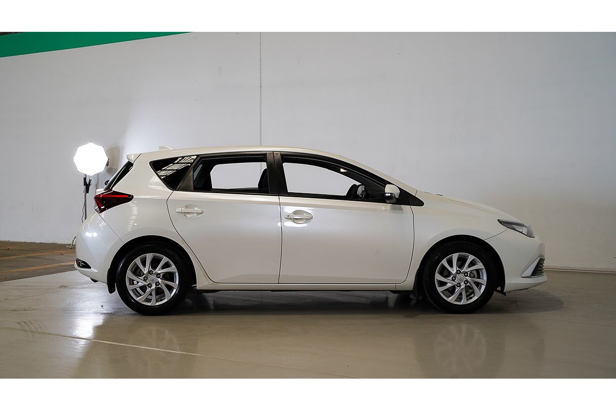 2016 Toyota Corolla Ascent Sport ZRE182R