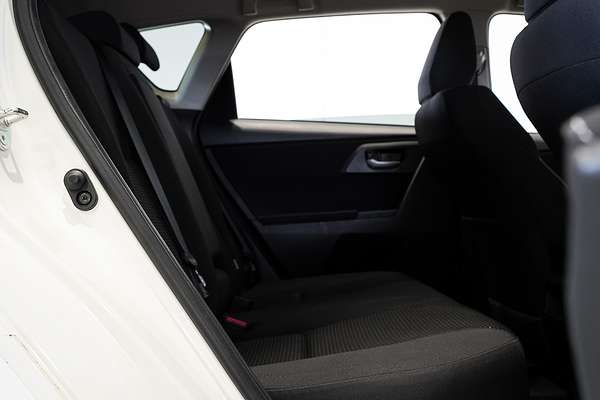 2016 Toyota Corolla Ascent Sport ZRE182R