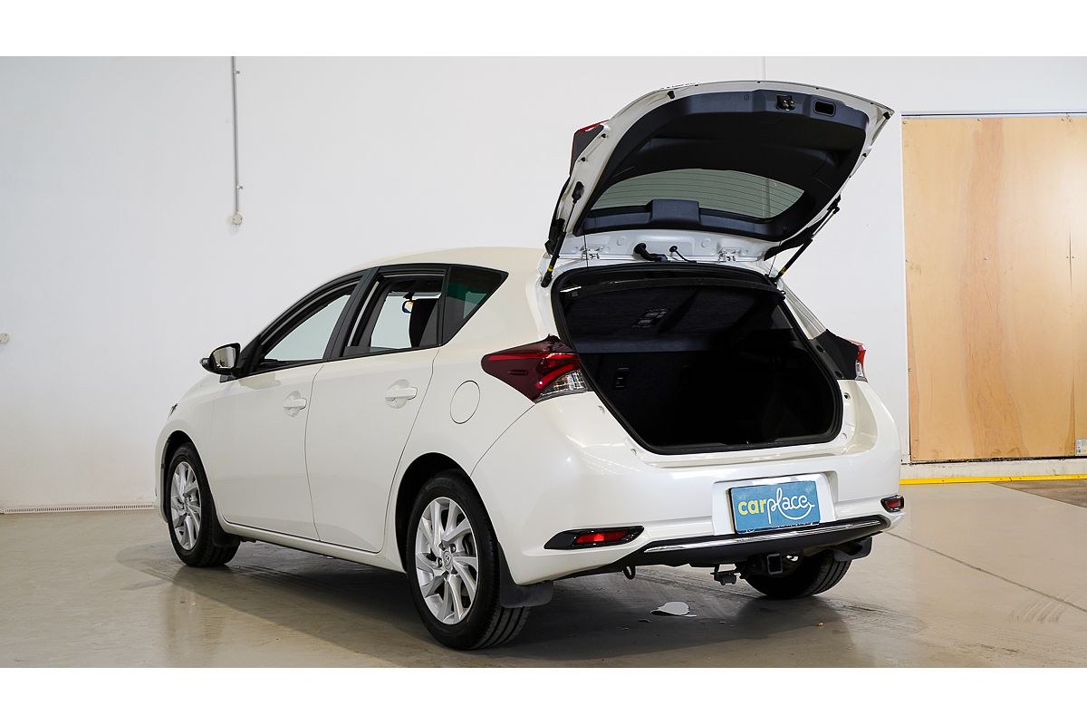 2016 Toyota Corolla Ascent Sport ZRE182R