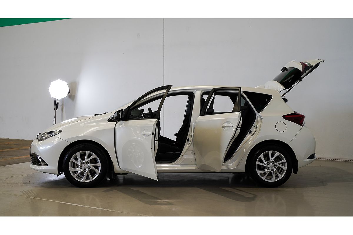 2016 Toyota Corolla Ascent Sport ZRE182R